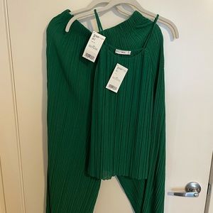 Mango green 2 pc coordinate pants, and top